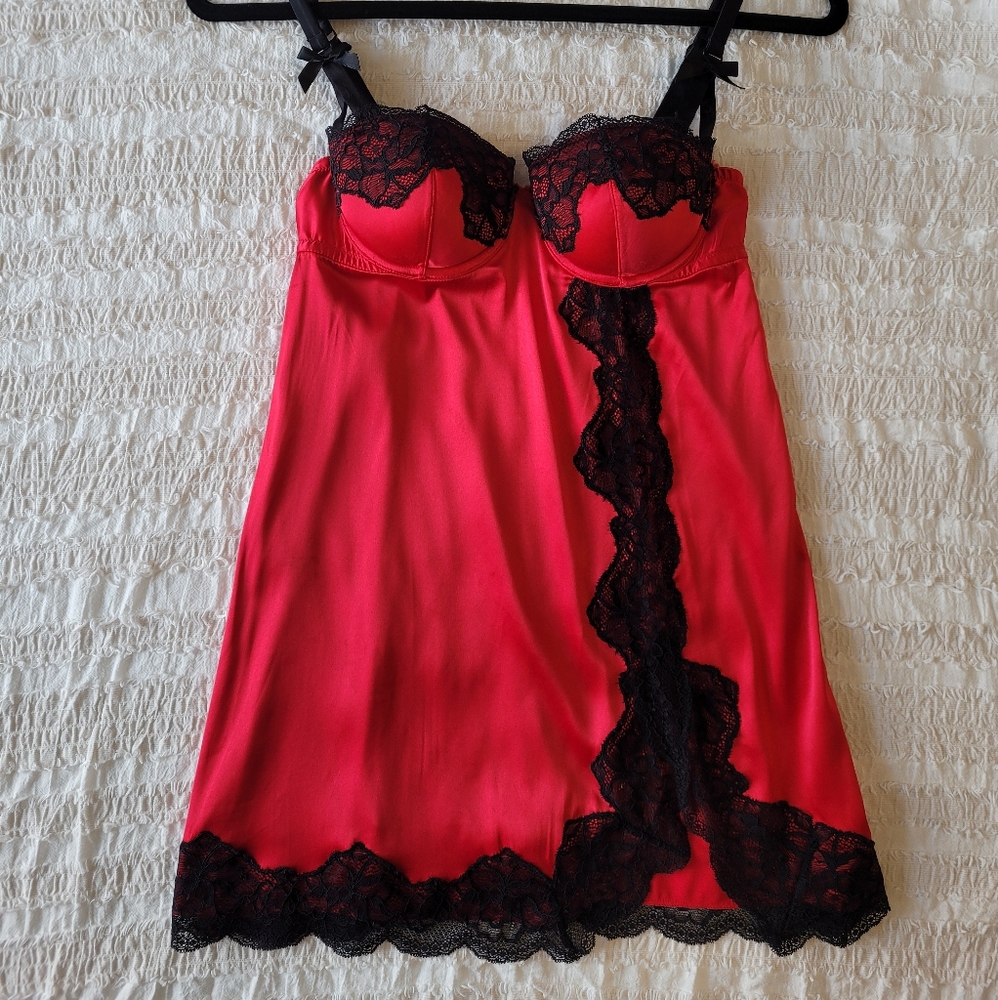 Red Push-Up Teddy with Lace Trim